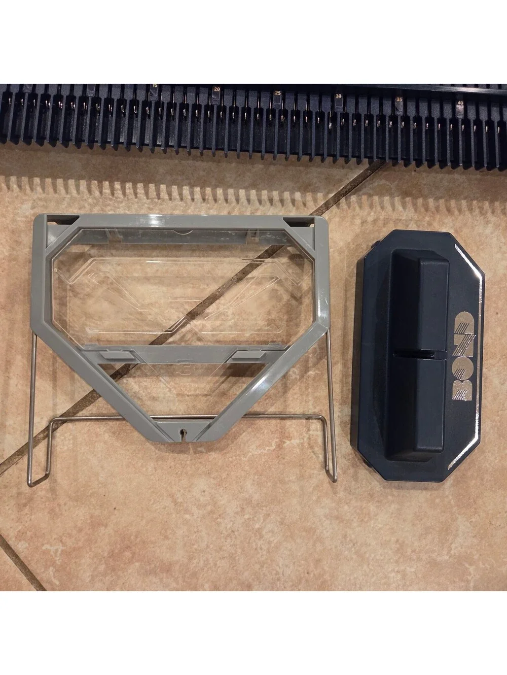 Bond Knitting Machine Set with Accessories
